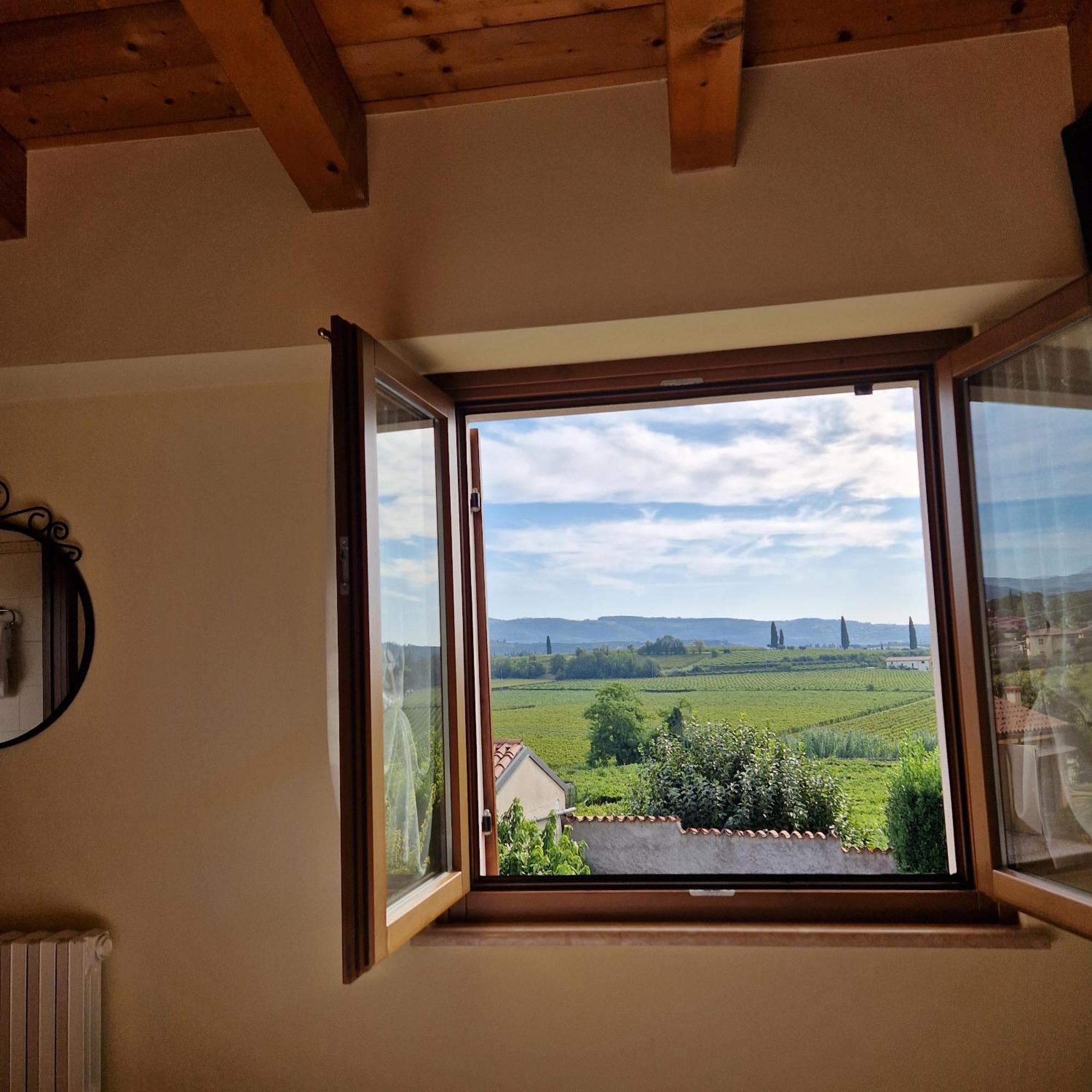 Agriturismo El Crear ซานเปียโตร อิน กาเรียโน ภายนอก รูปภาพ