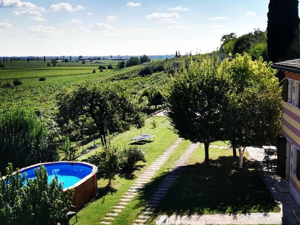 Agriturismo El Crear ซานเปียโตร อิน กาเรียโน ภายนอก รูปภาพ